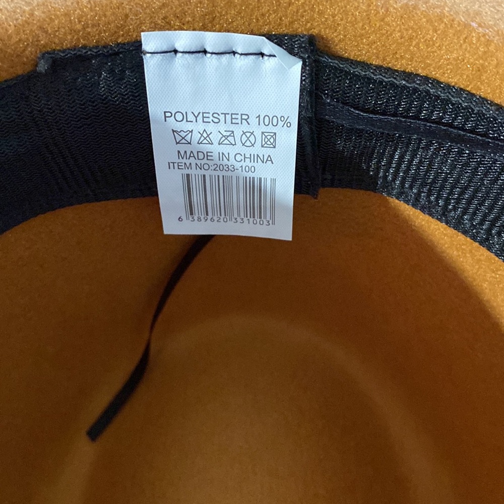 Women’s Hat - Picture 3 of 8
